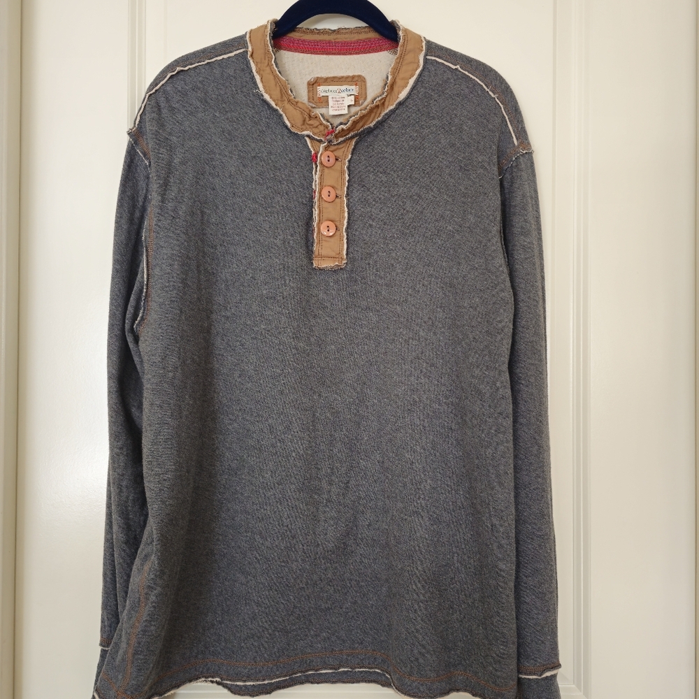 Carbon2Cobalt Raw Edge Henley Distressed Gray - Large